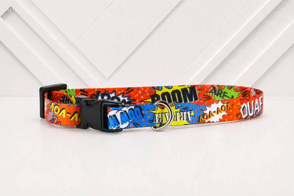 Graffiti Halsband Röd – halsband med plastspänne från Vareli.se